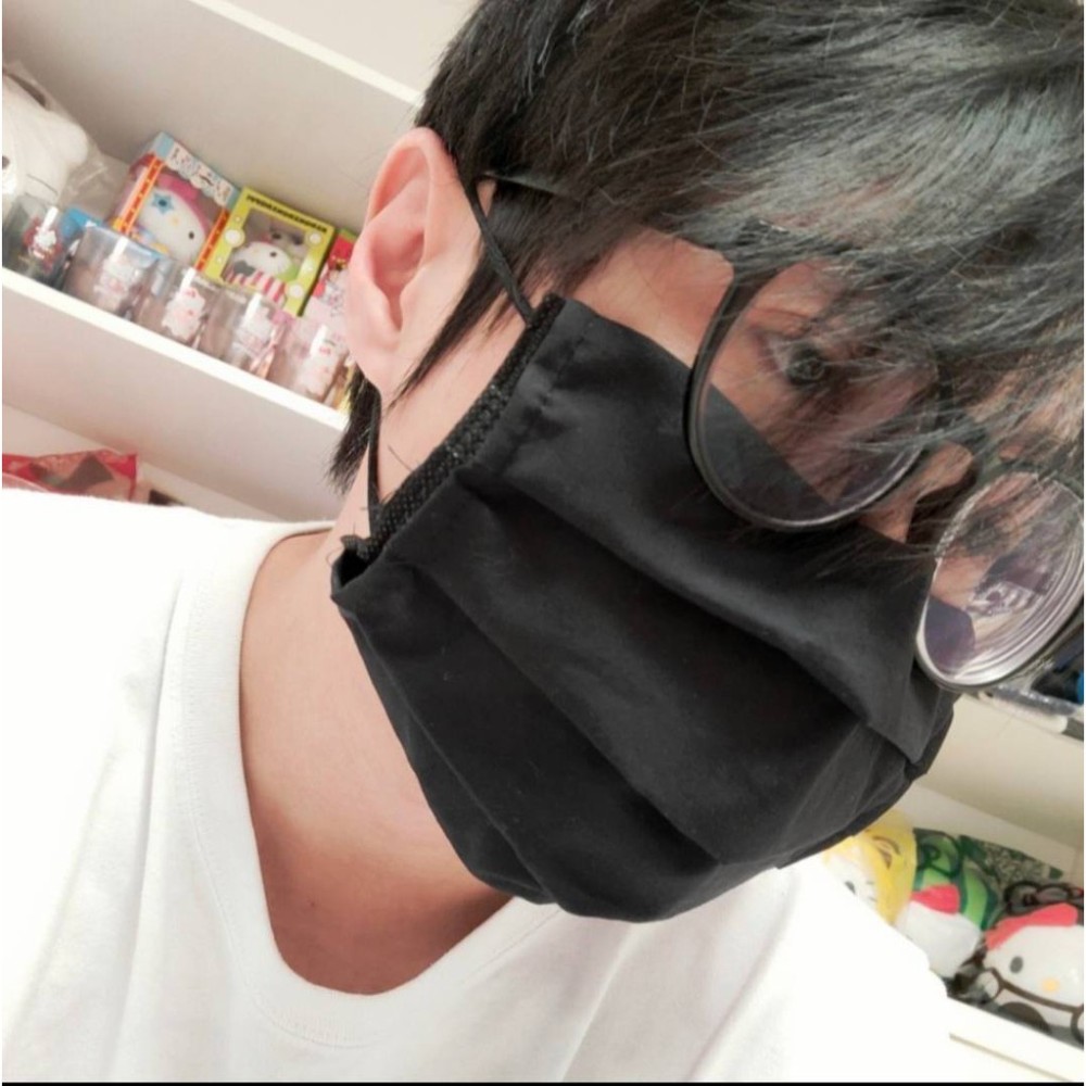【富樂屋】台灣製素面口罩套 黑色款